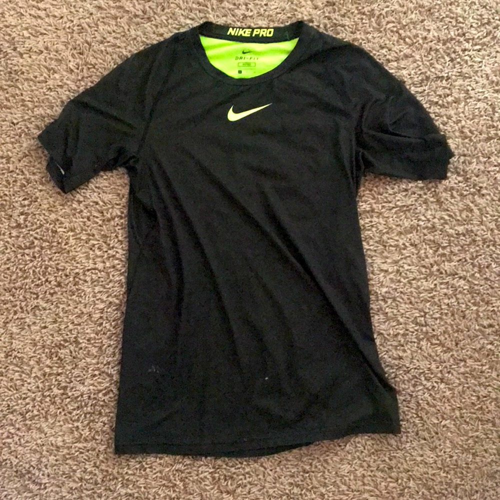 Nike dri-fit t-shirt